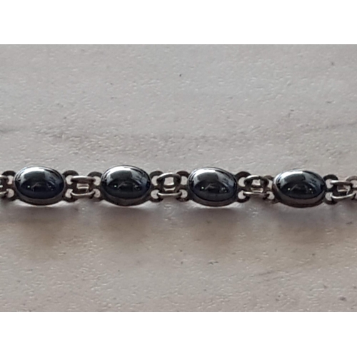 331 - Silver .925 Bracelet with Hematite Stone (L:16cm)