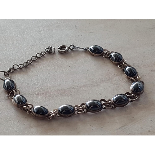 331 - Silver .925 Bracelet with Hematite Stone (L:16cm)