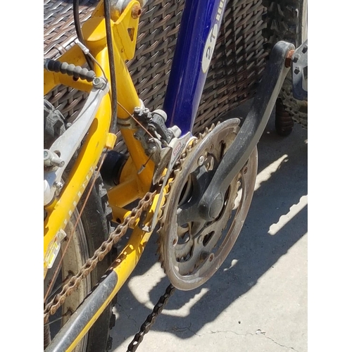 197 - Blue & Yellow Emmelle Reactor Mountain Bike, 21 Years and Suspension