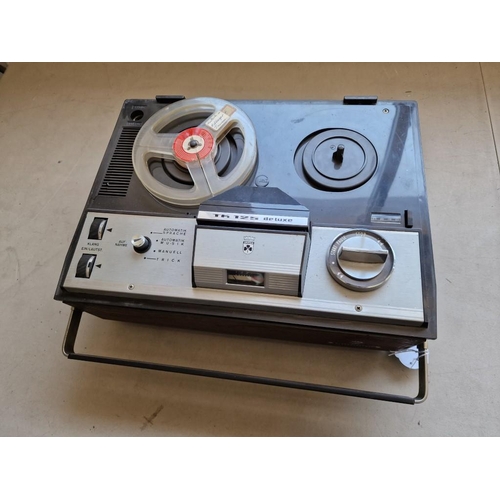 54 - Vintage Grundig TK125 Deluxe Reel to Reel Tape Recorder, (Untested)