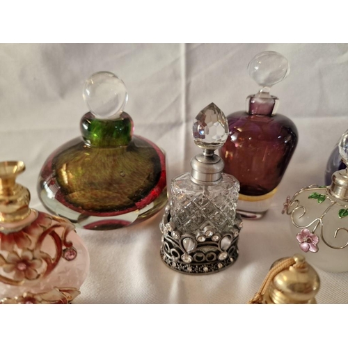 75 - Collection of 9 x Assorted Decorative Glass Perfume Bottles, (9)