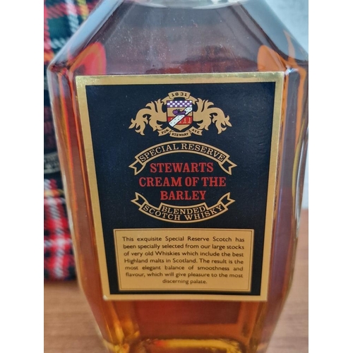 4A - Stewarts Cream of the Barley Blended Scotch Whisky, Special Reserve, 75cl, 43%, in Original Tartan P... 