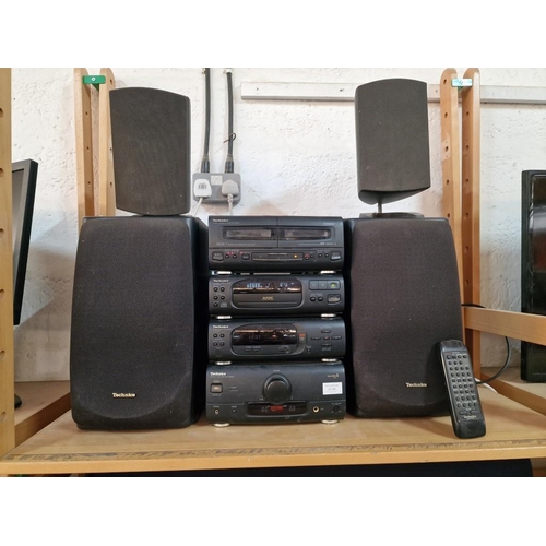 692 - Technics Stacking System Incl. Amplifier (SE-CH505A), Tuner (ST-CH505), CD Player (SL-CH505), Casset... 