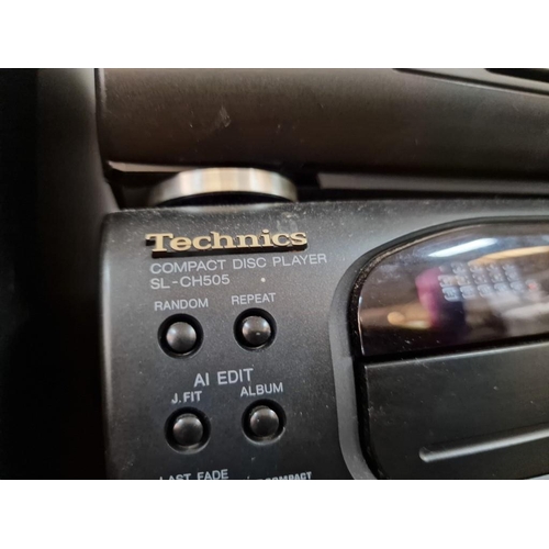 692 - Technics Stacking System Incl. Amplifier (SE-CH505A), Tuner (ST-CH505), CD Player (SL-CH505), Casset... 