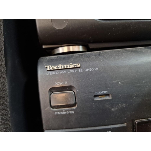 692 - Technics Stacking System Incl. Amplifier (SE-CH505A), Tuner (ST-CH505), CD Player (SL-CH505), Casset... 