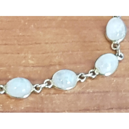 25 - Silver Bracelet (.925) with Natural Stone (Opal?) (L:18cm)