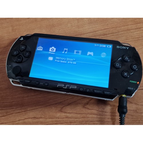 6 - Sony PSP / PlayStation Portable and Hard Case, Charger & 'Persuit Force' Game, * Basic Test & Workin... 