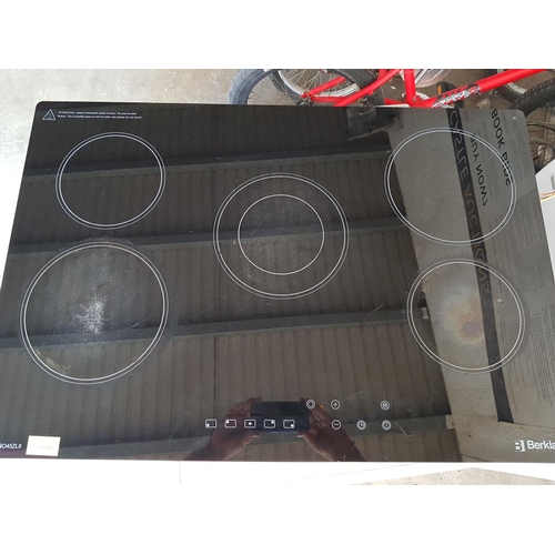 254 - Black Hob Ceramic Berklays, 5 - Zones (75 x 49cm) *Basic Test and Working*