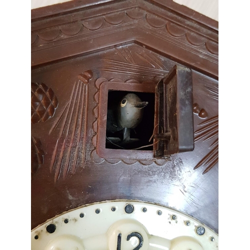 285 - Vintage 'Majak' Bakelite Cuckoo Clock, Made in USSR (Circa 1970's), Nb. A/F and Missing Pendulum and... 