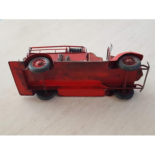 364 - Vintage Fire Engine Model Metal 3d Model (Approx 33 x 14cm)