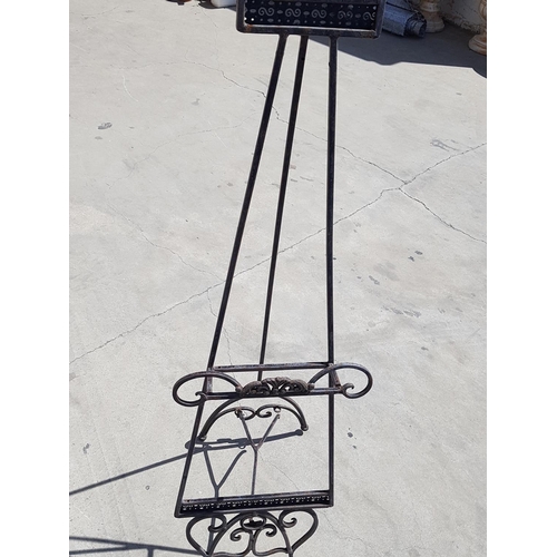 691 - Large Metal Art Decorative Metal Easel and Stand, A/F (H:160cm)