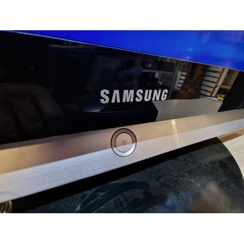 268 - Samsung 46'' TV (Model: LE46M51BX), Together with Samsung Home Cinema System (Model: HT-Z310)

Nb. B... 