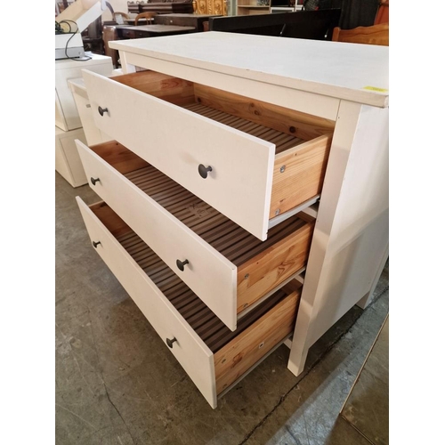 570 - White Colour 3-Drawer Chest of Drawers, (Approx. 108 x 50 x 95cm)