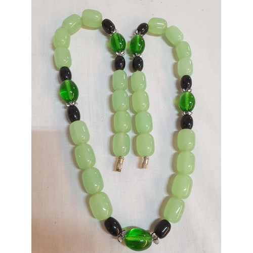 246 - Green Glass Beaded Necklace / Matching Bracelet