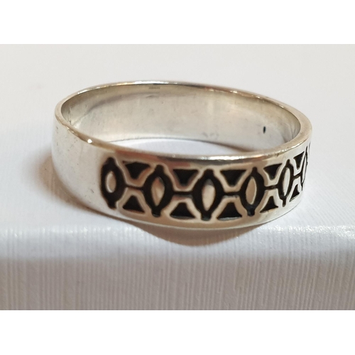 451 - Sterling Silver Hallmarked .925, Filigree Patterner Ring, Total Weight 3.5grms