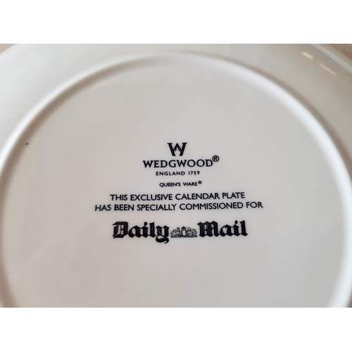 26 - Wedgwood Exclusive Calendar Plates (Daily Mail) 4 x Porcelain Plates (Ø22.5cm each) 2 x 2003, 1 x 20... 