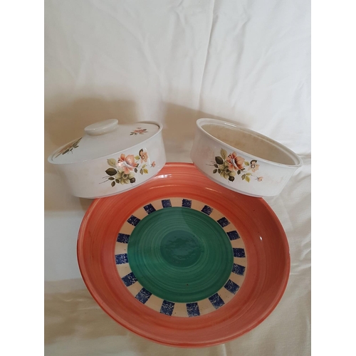 740 - Ceramic Kitchen Items; Dish with Lid Together with Matching Bowl and Large Salad / Fruit Bowl and Fa... 