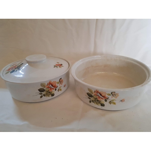 740 - Ceramic Kitchen Items; Dish with Lid Together with Matching Bowl and Large Salad / Fruit Bowl and Fa... 