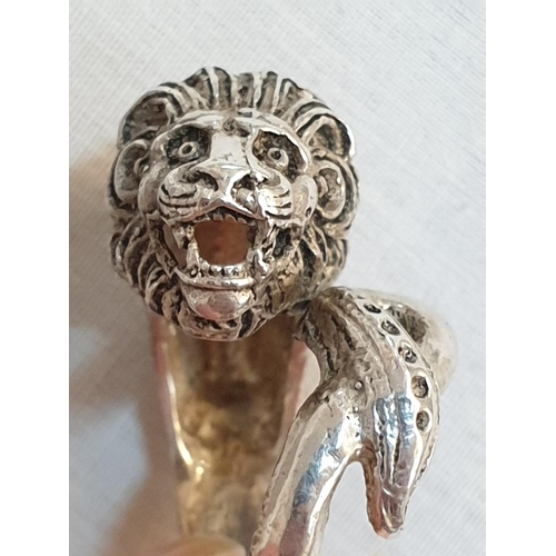 826 - Solid Silver Hallmarked Lion's Head Themed Ladies Rings, Total Weight 8.6grms