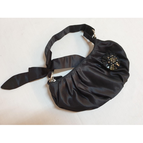 410 - Various Vintage Style Evening Bags in Different Size, Style Shapes etc)