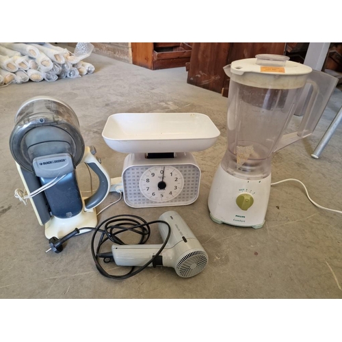 527 - Collection of Home Items; Philips Blender, Kitchen Scales, Braun Hair Dryer and Black & Decker Dustb... 