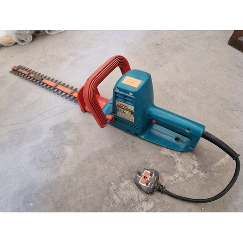 532 - Makita 450mm Hedge Trimmer, (Model: UH4510A)