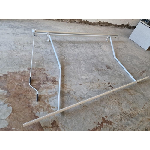 539 - Awning Mechanism, (Retractable with Wall Bracket and Winder, (No Material), (Approx. W: 284cm x Max ... 