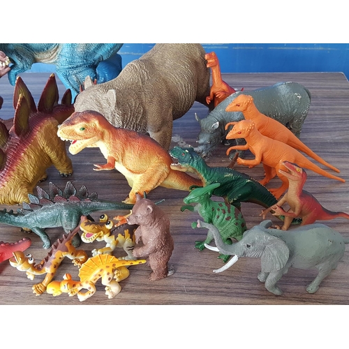 507 - Large Collection of Dinosaurs Approx 50pcs