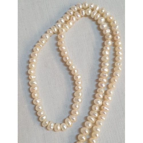 561 - Ladies Fresh Water Pearl Necklace with Gold Tone Clasp