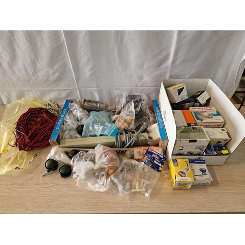 547 - Collection of Assorted DIY Items, Light Bulbs, Wire / Cable, Cupboard Handles, etc