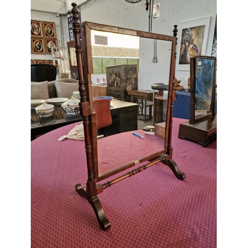 801 - Antique, Victorian Mahogany Dressing Table Swing Mirror with Turned Spacer and Uprights (Approx. 40 ... 