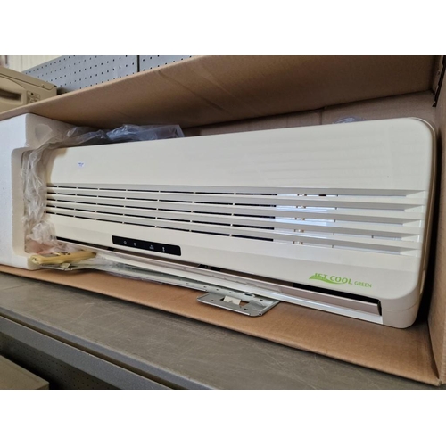 819 - LG 9,000 Btu Air Conditioning Unit (Spilt Unit For Heating & Cooling), Model: G09AH.