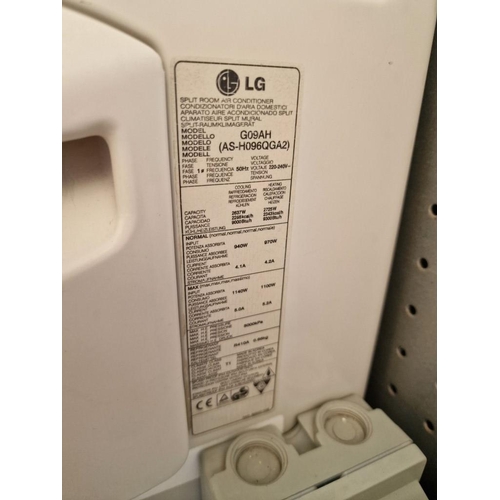 819 - LG 9,000 Btu Air Conditioning Unit (Spilt Unit For Heating & Cooling), Model: G09AH.