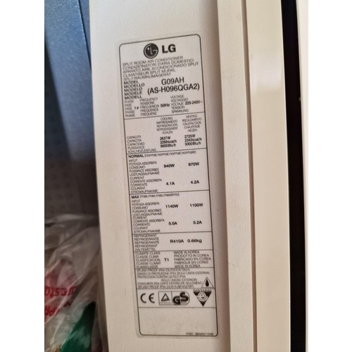 819 - LG 9,000 Btu Air Conditioning Unit (Spilt Unit For Heating & Cooling), Model: G09AH.