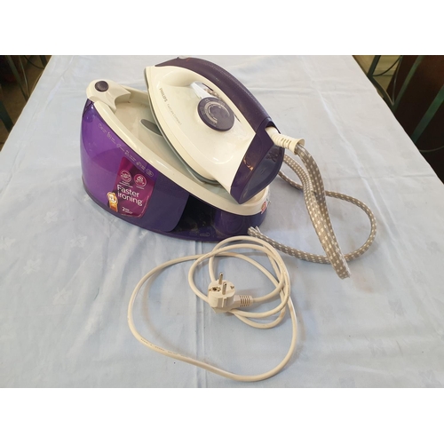 836 - Philips Fast Care Compact Steam Iron (Un-Tested)