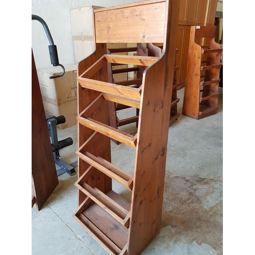 667 - Wooden Display with 5 - Shelf Wine Rack (26 x 150 x 54cm)