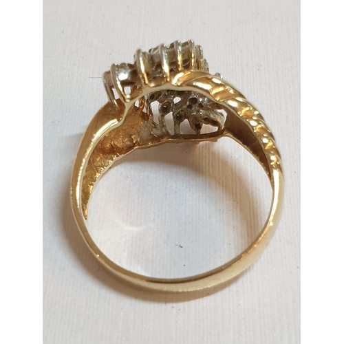 189 - 9ct Gold and Diamond Cluster Ring, (Approx. 3.7g)