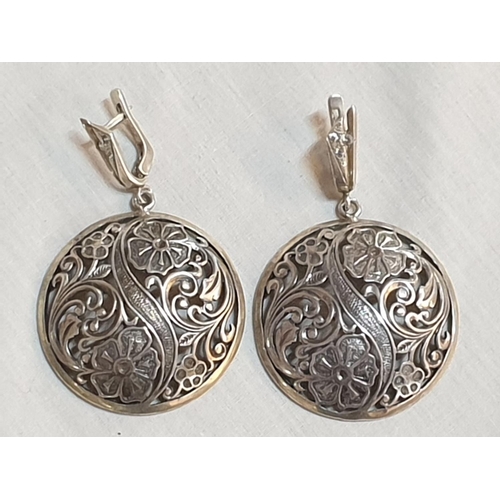 571 - Sterling Silver Hallmarked .925 Ladies Large Filigree Drop Earrings with Floral Pattern, Total Weigh... 