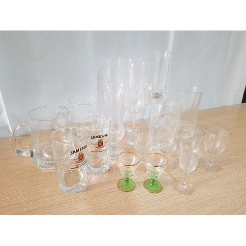 726 - Assorted Collection of Vintage and Retro Glasses Together with 2 x Large Glass Beer Steins and 2 x 