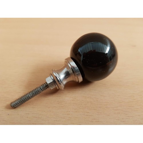 737 - Ceramic Chrome Black Ball Handles (44pcs)