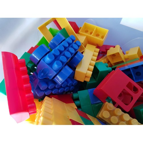 511 - Collection of Assorted Blocks in Large Plastic Container with Lid