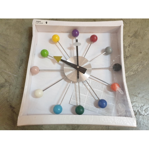 617 - Metal / Plastic Modern Wall Clock (Boxed)