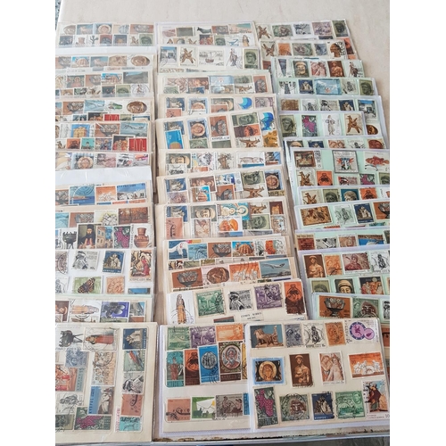 638 - Huge Collection of Vintage, Retro and Modern of 40 x Pages of Approx 10 x Stamps each Page