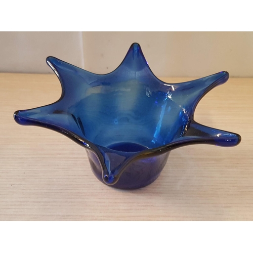 652 - Blue Glass Large Pedestal Bowl (Ø41cm x H:18cm) Together with Star Shape Bowl (Ø18cm x H:8cm)