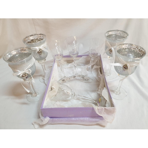 653 - 2 x Set of 4 x Crystal and Hand Decor Heart Wine Glasses (8pcs)