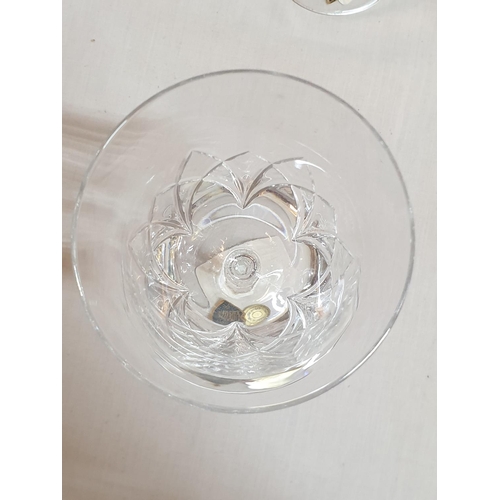 653 - 2 x Set of 4 x Crystal and Hand Decor Heart Wine Glasses (8pcs)