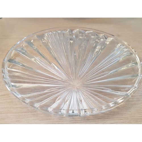 94 - Large Heavy Glass Cake Plate (Ø33cm) Together with Art Glass Gondola Bowl (33 x 15.5 x 8.5cm)