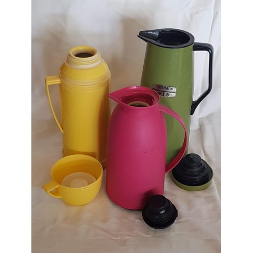 782 - 3 x Thermoses in Different Colour and Shapes