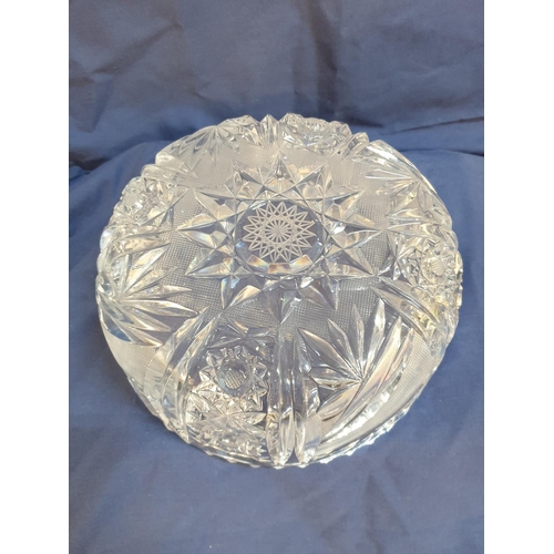 33 - Large Bohemia Crystal Fruit Bowl (Ø22cm x H:9cm)