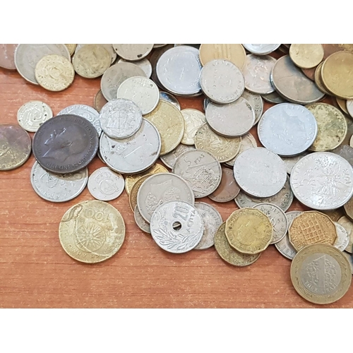 18 - Collection of Assorted Coins from Around the World (Approx 200pcs)